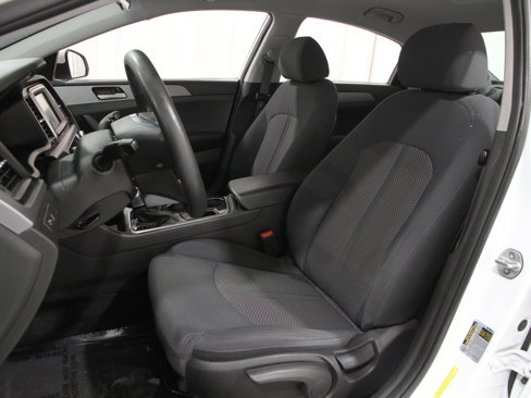 Used 2018 Hyundai Sonata SE image 5