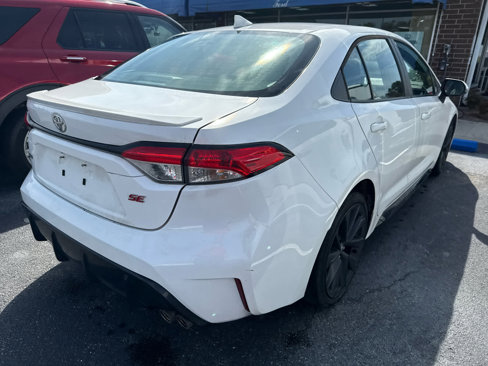 Used 2023 Toyota Corolla SE image 4