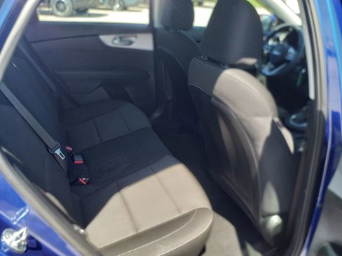 Used 2023 Kia Forte LXS image 15