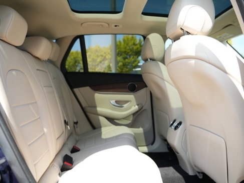 Certified 2022 Mercedes-Benz GLC 300 4MATIC image 36