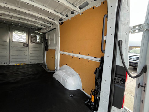 Used 2020 Nissan NV 1500 SV image 18