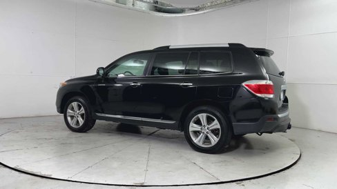Used 2011 Toyota Highlander Limited image 3