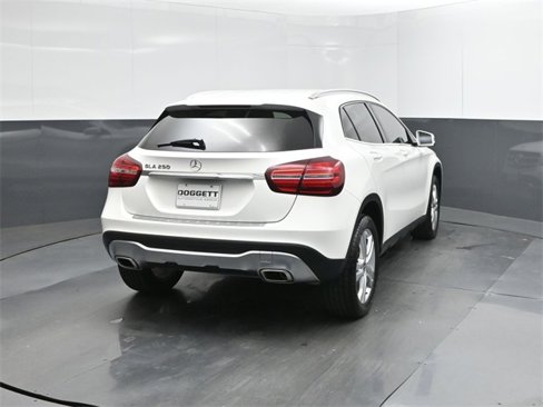 Certified 2019 Mercedes-Benz GLA 250 image 11