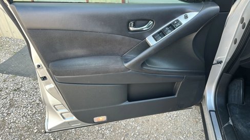 Used 2012 Nissan Murano S image 2
