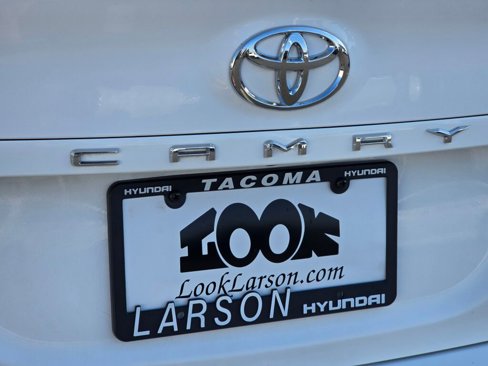 Used 2021 Toyota Camry SE image 13