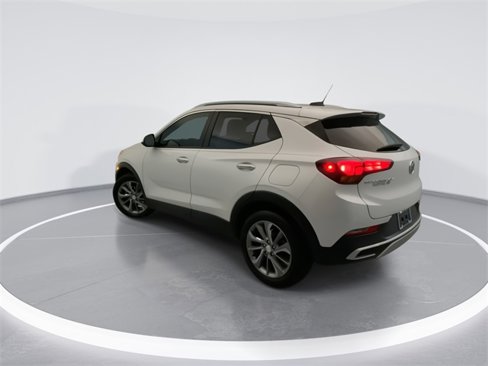 Used 2022 Buick Encore GX Select w/ Experience Buick Package image 2