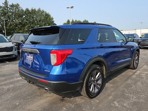 Certified 2022 Ford Explorer XLT w/ Equipment Group 202A image 7