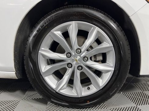 Used 2023 Chevrolet Malibu LT image 14