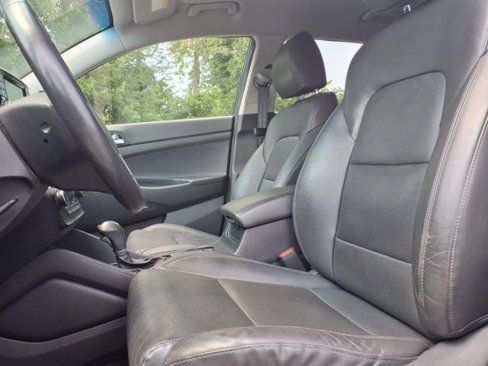 Used 2019 Hyundai Tucson Limited image 21
