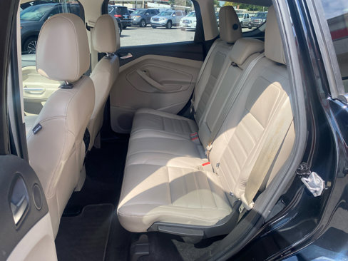 Used 2017 Ford Escape Titanium image 11