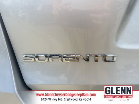 Used 2019 Kia Sorento LX image 8