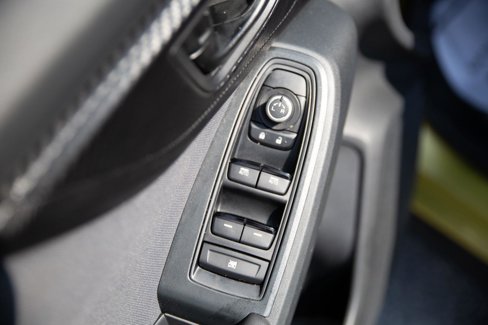 Used 2022 Subaru Crosstrek 2.0i Premium image 19