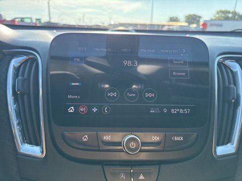 Used 2020 Chevrolet Malibu LT image 18