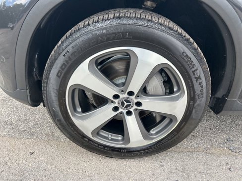 Used 2020 Mercedes-Benz GLC 300 image 18