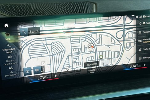 Certified 2023 BMW 330i Sedan w/ Driving Assistance Package image 24