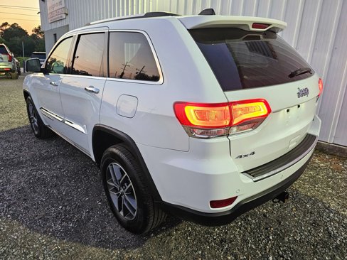 Used 2018 Jeep Grand Cherokee Limited w/ Luxury Group II image 4