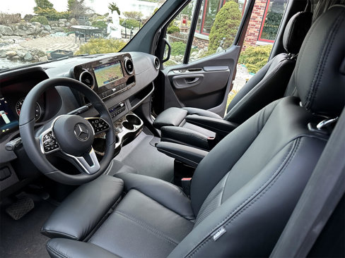 Used 2023 Mercedes-Benz Sprinter 3500 image 20