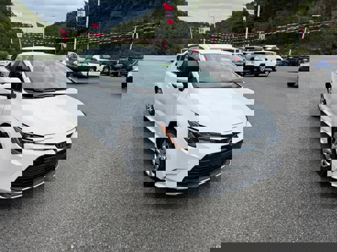 New 2026 Toyota Corolla LE image 5