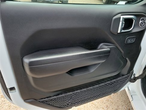 Used 2023 Jeep Gladiator Sport image 21