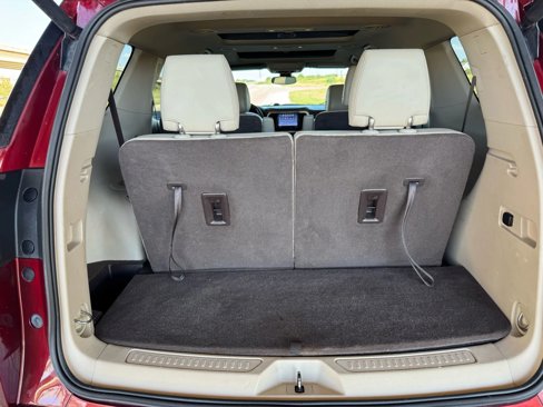 Used 2017 GMC Acadia Denali w/ Technology Package image 25