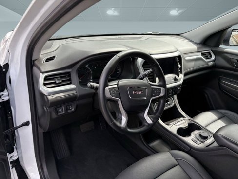 Used 2022 GMC Acadia SLT image 4