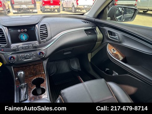 Used 2015 Chevrolet Impala LT w/ Convenience Package image 79