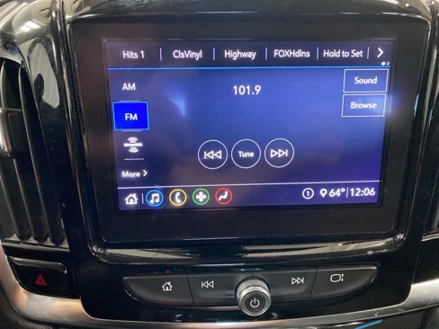 Used 2021 Chevrolet Traverse LT image 44