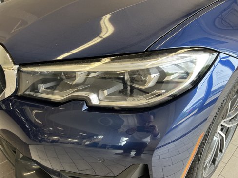 Used 2019 BMW 330i xDrive Sedan w/ Premium Package image 9
