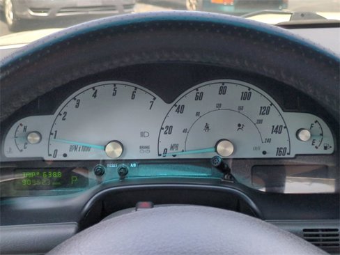 Used 2002 Ford Thunderbird image 21