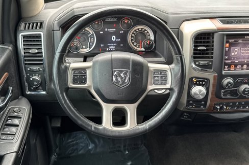 Used 2014 RAM 1500 Laramie w/ Convenience Group image 17