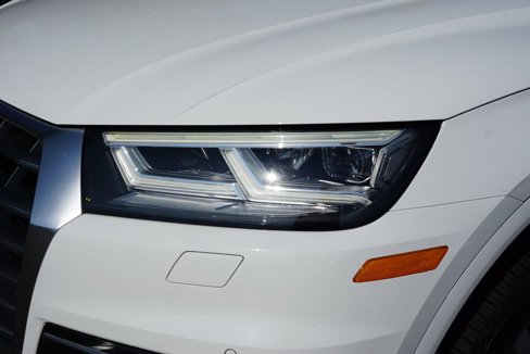 Used 2018 Audi Q5 2.0T Premium Plus w/ Premium Plus Package image 11