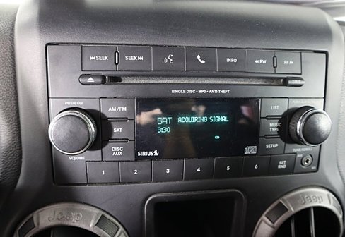 Used 2016 Jeep Wrangler Sport image 28