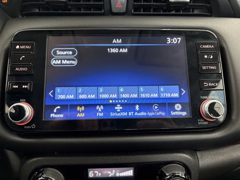 Used 2021 Nissan Kicks SR w/ Interior Electronics Package image 15