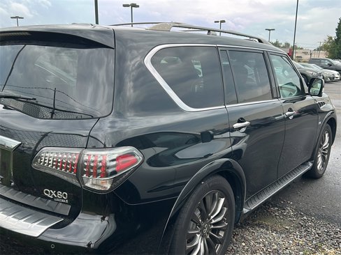 Used 2015 INFINITI QX80 Limited w/ All Season Package image 7