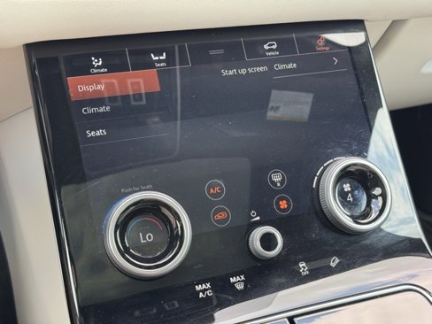 Used 2019 Land Rover Range Rover Velar R-Dynamic HSE image 58
