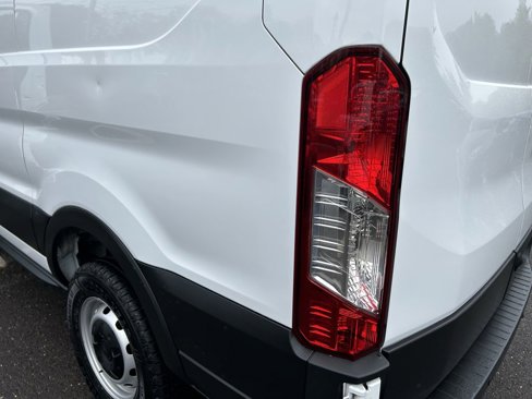 Certified 2022 Ford Transit 250 Low Roof w/ Load Area Protection Package image 30