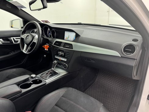 Used 2015 Mercedes-Benz C 350 4MATIC Coupe image 24