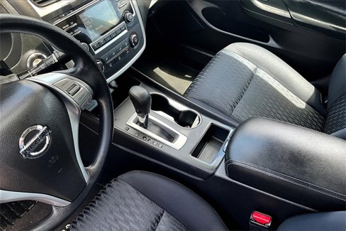 Used 2017 Nissan Altima 2.5 S image 14