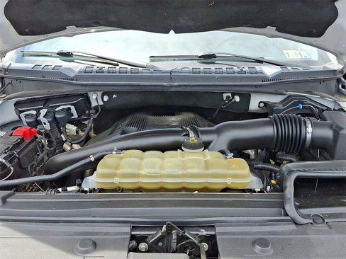Used 2020 Ford F150 XLT image 26