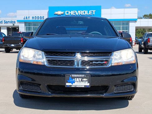 Used 2013 Dodge Avenger SE image 31