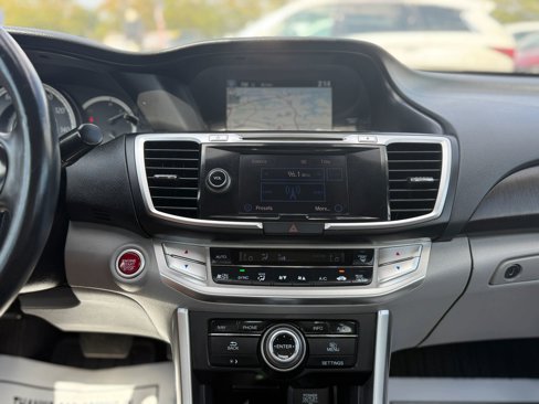 Used 2015 Honda Accord EX-L image 25