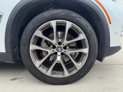 Used 2022 BMW X5 xDrive40i image 36