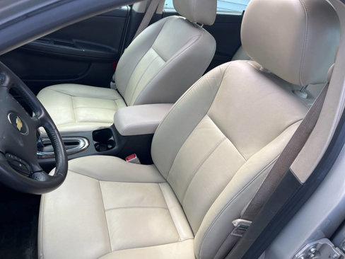 Used 2012 Chevrolet Impala LTZ image 10