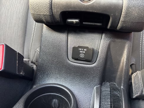 Used 2015 Jeep Wrangler Unlimited Sahara w/ Connectivity Group image 36