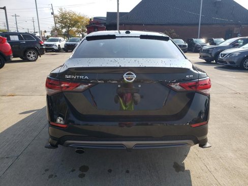 Certified 2021 Nissan Sentra SR image 6