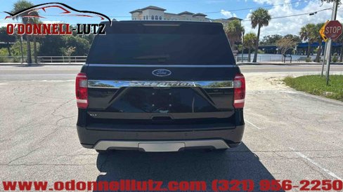 Used 2020 Ford Expedition XLT image 9