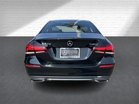 Used 2019 Mercedes-Benz A 220 4MATIC image 4