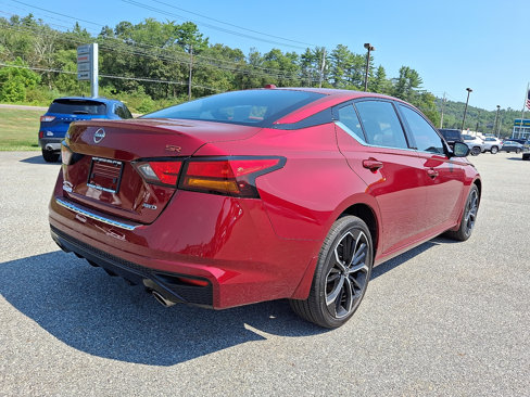Used 2023 Nissan Altima 2.5 SR image 11
