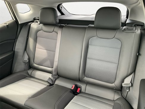 New 2026 Chevrolet Trax LT w/ Driver Confidence Package image 9