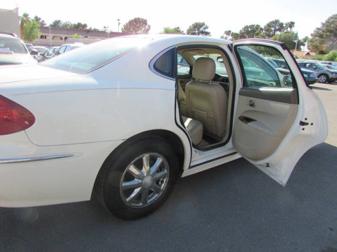 Used 2006 Buick LaCrosse CXL w/ Driver Confidence Package image 15